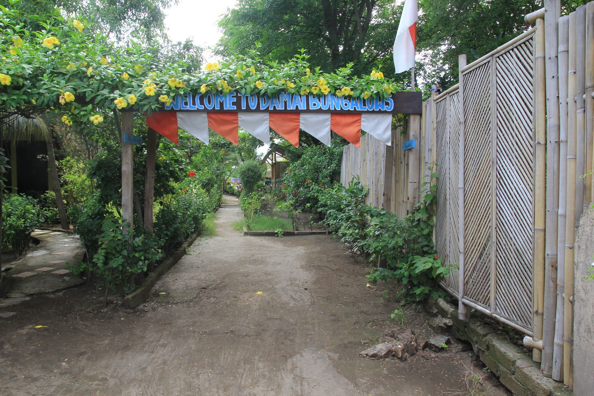 Damai Bungalows Gili Air Eksteriør billede